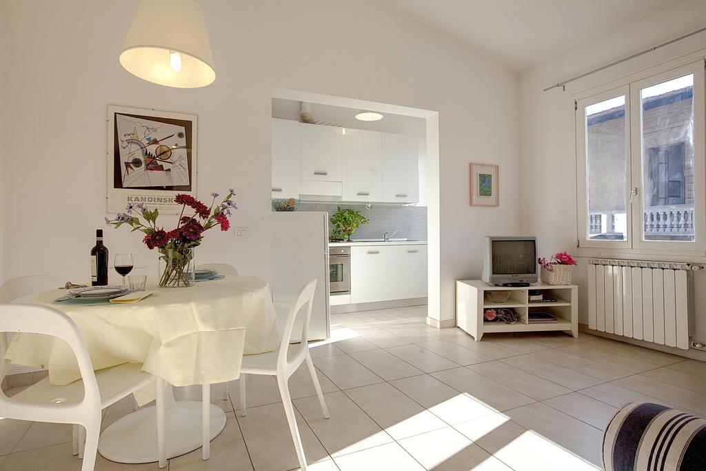 Ferienwohnung AnticaFirenze Zimmer foto